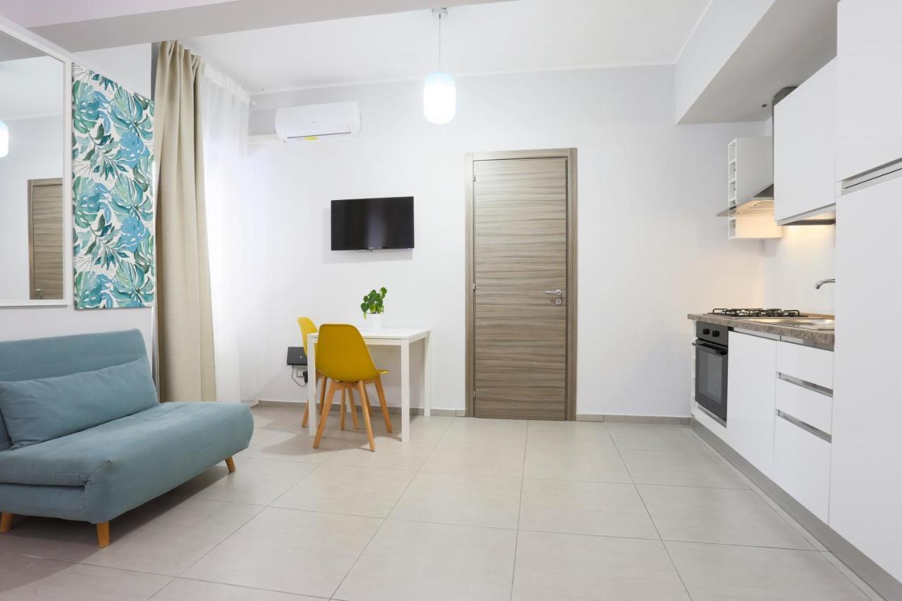 Le Stanze Di Mami Apartment Салерно Екстериор снимка